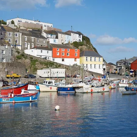 Trevalsa Court Mevagissey
