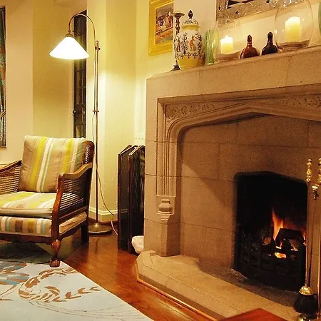 Hotel Trevalsa Court 3*
